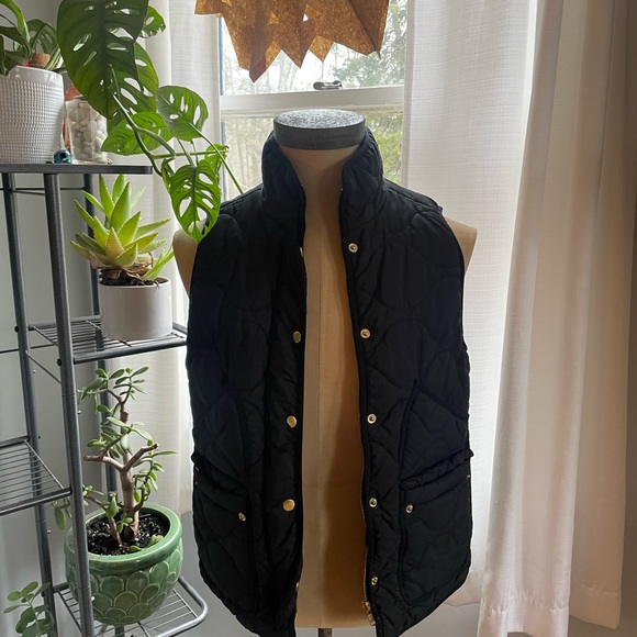 J. Crew Puffer Quilted Vest - Picture 2 of 3